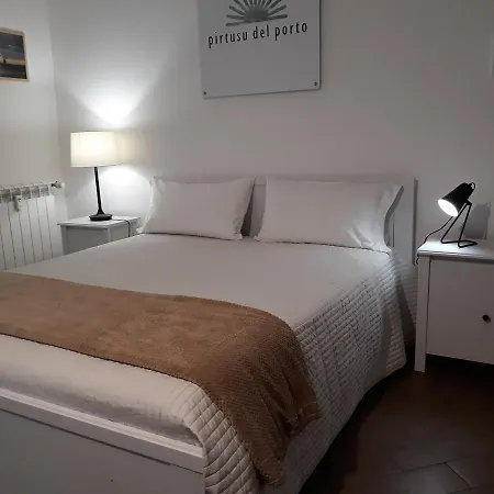 Apartment Pirtuso Del Porto *