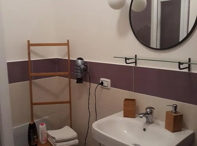 Pirtuso Del Porto アパート